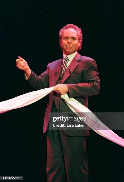 Teller Magician Photos and Premium High Res Pictures - Getty Images