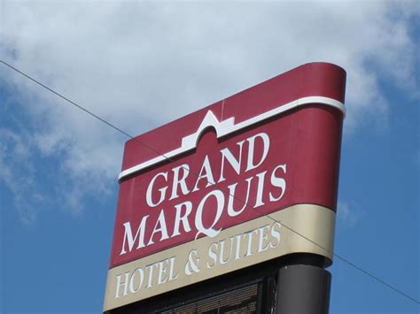 Grand Marquis Hotel and Suites | Wisconsin Dells Fun!