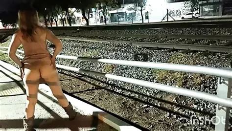 Sexe En Public Dans La Rue Avec Une Femme En Lingerie Transparente Xhamster