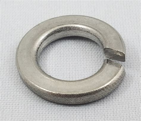 Item Regular Medium Split Lock Washer Stainless