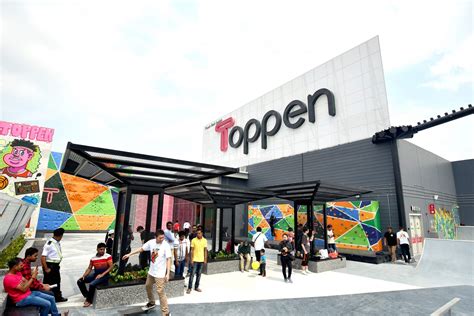 Toppen Shopping Centre Opens With 12 Day Jelesek Festival