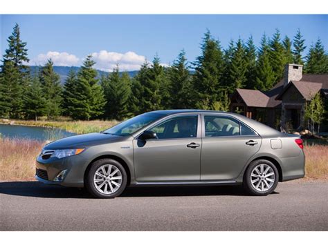 2014 Toyota Camry Hybrid: 49 Exterior Photos | U.S. News