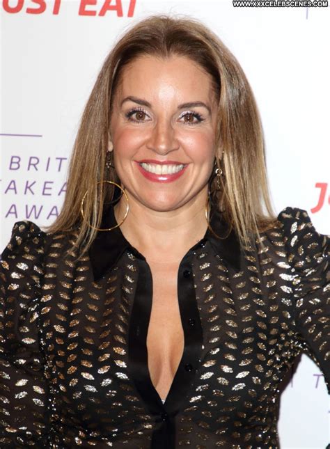 Sarah Willingham Beautiful Babe Sexy Celebrity Posing Hot Famous And