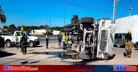 Hoy Tamaulipas Accidente En Tamaulipas Vuelca Tolva Con Cemento En La