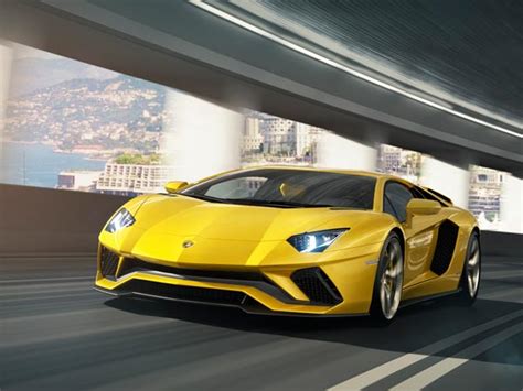 Lamborghini Aventador S Launched In India Launch Price Specifications