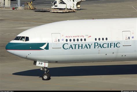 B Kpp Cathay Pacific Boeing Er Photo By Rei U Id