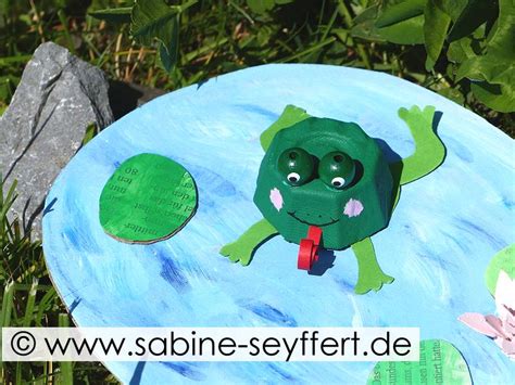 Basteln Mit Kindern Frosch Im Seerosenteich Upcycling Aus Eierkarton