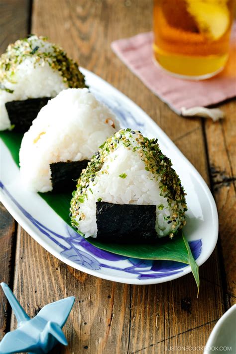 Onigiri Japanese Rice Balls おにぎり • Simply One Cookbook Iejdgm Blog