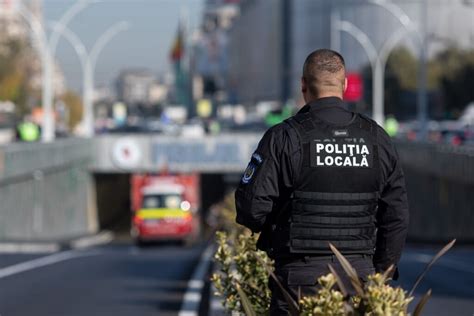 Consiliul Local Sector A Trecut Poli Ia Local N Cadrul Aparatului