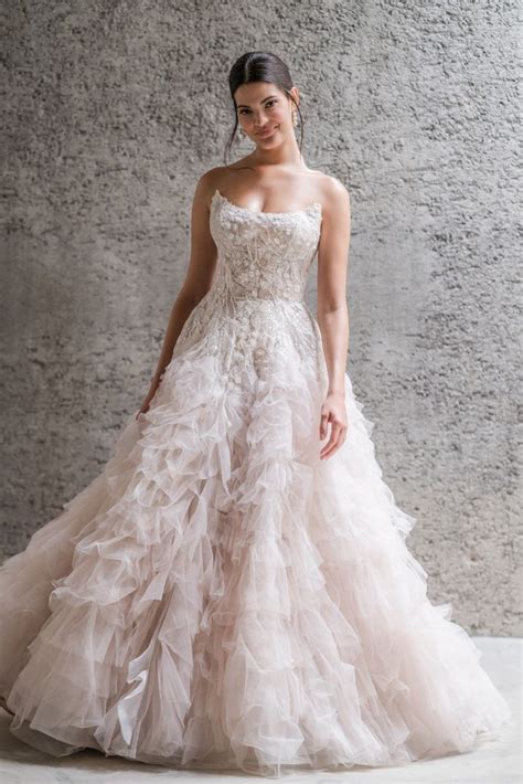 Wedding Dress Trends Perfect For Your 2023 Or 2024 Wedding Laura And Leigh Bridal