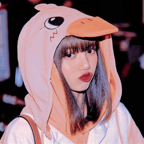 50 Lisa Cute Nhóm Blackpink Luôn Hút Fan Bằng Vẻ đẹp Dễ Thương Của Mình