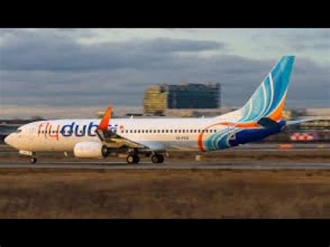 Полет Москва - Дубай на Boeing 737 "Flydubai". - YouTube