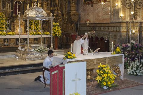 Más de 300 feligreses de San Juan Pablo II peregrinan a Consolación