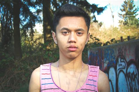 Cambodian singer Sarey Savy steps into adulthood with new EP – The Seattle Globalist