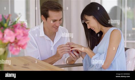 Proposal Asian Woman Hi Res Stock Photography And Images Alamy