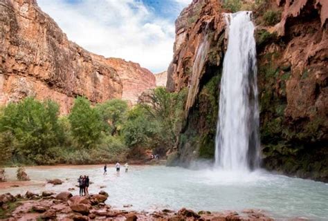 Hike To Havasu Falls Why You Should Do It Hike Bike Travel