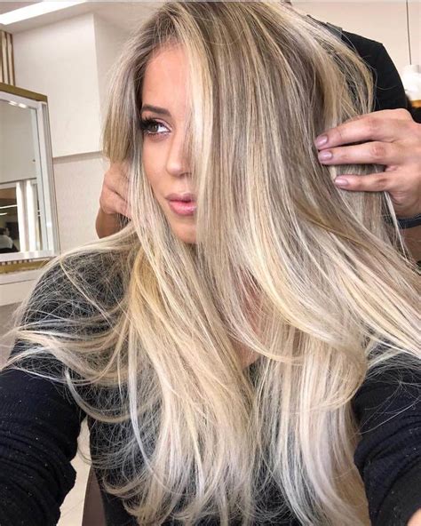 A First-Timer’s Guide to How to Wash Hair Extensions