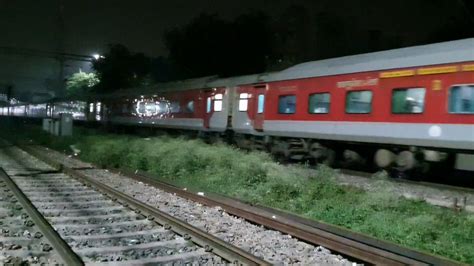 Unexpected Link Of Swarna Jayanti Rajdhani Skip Delhi Sarai