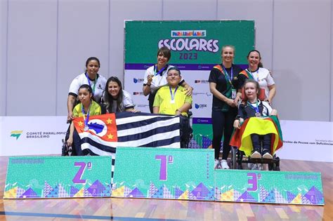 Apae Teut Nia Volta Medalhas Das Paralimp Adas Escolares Folha