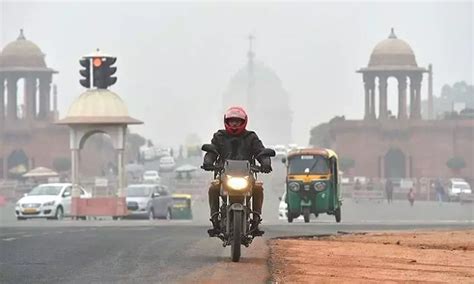 Delhi Records Minimum Temperature Of 201 Degrees Celsius