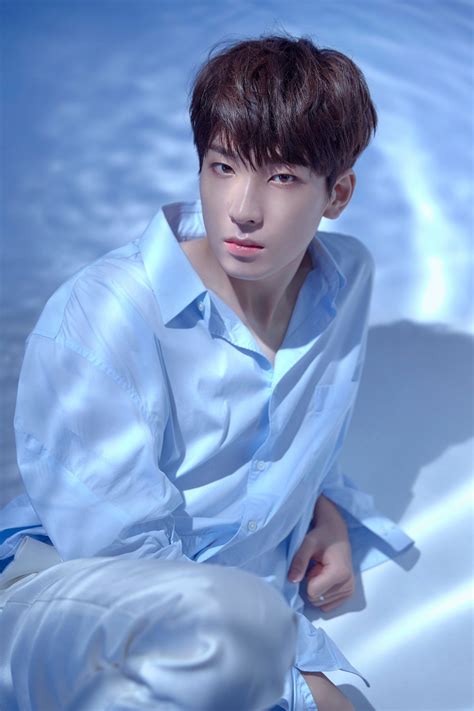 Seventeen Wonwoo Wallpapers Wallpaper Cave