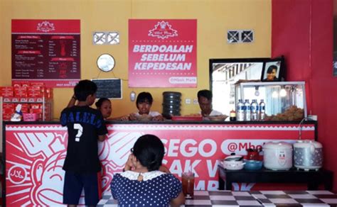 17 Desain Warung Ayam Geprek Minimalis Terbaru Contoh Usaha Kecil