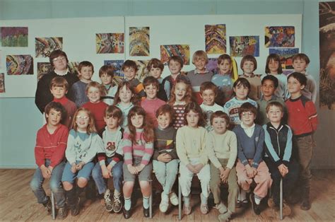 Photo De Classe C E De Ecole La Foi Fontenay Le Comte