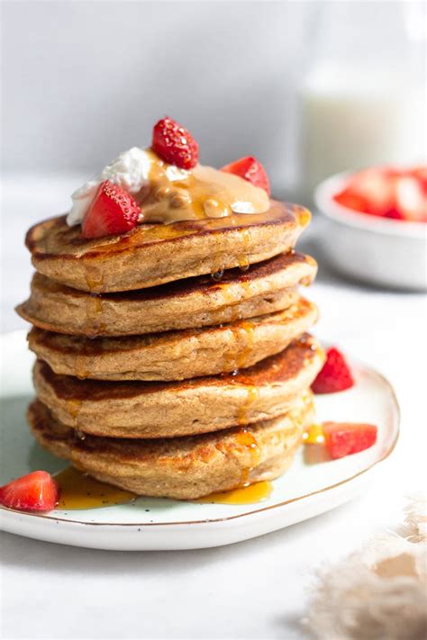 High Protein Pancakes (37g of protein!) - Eat the Gains