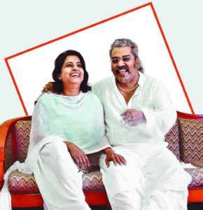 Telugu Cinema News: Singer Hariharan Family Photos