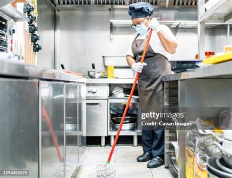 377 Hospital Kitchen Staff Stock Photos, High-Res Pictures, and Images ...