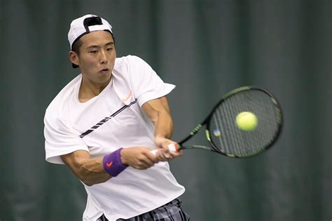 NorCal Tennis Czar: Qualifier Zhang, red-hot Pospisil reach S.F. final