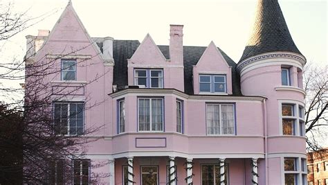 Think Pink Louisvilles Historic Pink Palace Is On The Market
