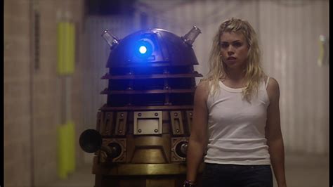 Billie Piper Nuda ~30 Anni In Doctor Who 2005