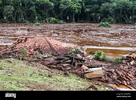 BRUMADINHO MG 26 01 2019 TRAGÉDIA EM BRUMADINHO MG la presa de