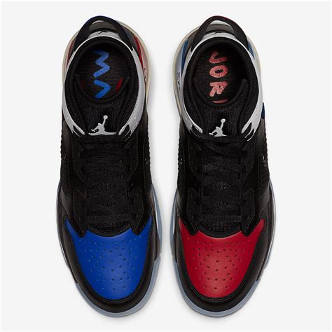 Jordan Mars 270 Top 3 Cd7070 001 Release Info