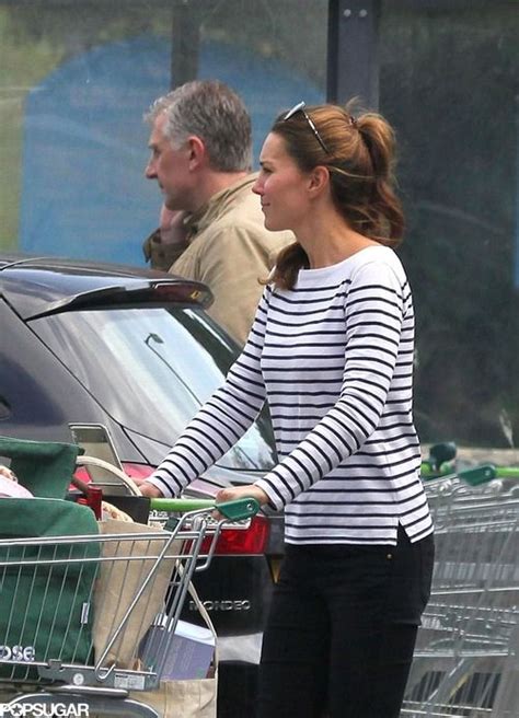 Kate Spotted Grocery Shopping At Waitrose In Anglesey 08 26 13 Duchess Kate Kate Middleton