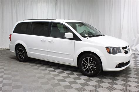 Pre Owned Dodge Grand Caravan Gt Van In Wichita U Super