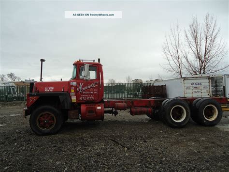 1982 Mack Rd686sx