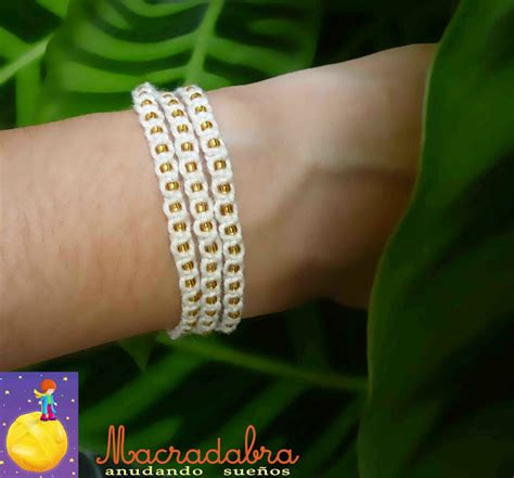 Macradabra Pulsera Con Mostacilla Dorada