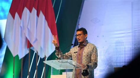 Foto Sandiaga Dorong Umkm Melek Digital Untuk Tembus Pasar Global