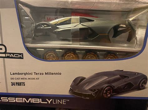 Brand N Ew Maisto Assembly Line 2 Pack 1 24 Lamborghini And Bugatti Diecast Set Ebay