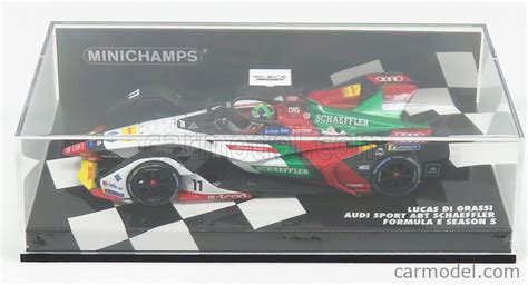 MINICHAMPS 414180011 Masstab 1 43 AUDI FORMULA E FE05 E TRON TEAM