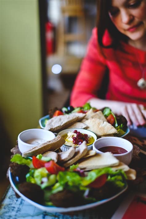 Banco De Imagens Restaurante Prato Refeição Comida Almoço