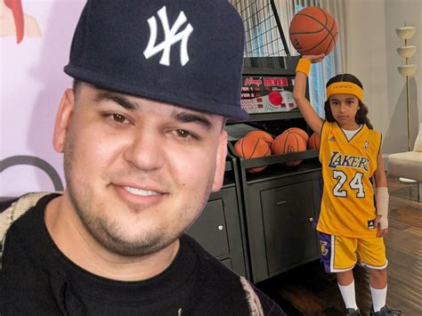 La Hija De Rob Kardashian Dream Se Viste Como Kobe Bryant Para