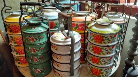 10 Best Souvenirs For Foodies To Bring Back From Malaysia