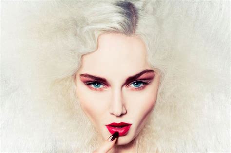 Blonde Affair Backstage BCN