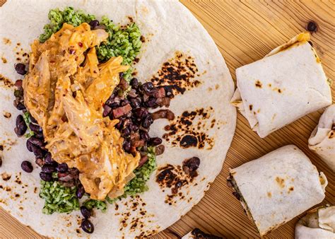 Rachael S Chipotle Chicken And Black Bean Burritos Recipe Rachael Ray