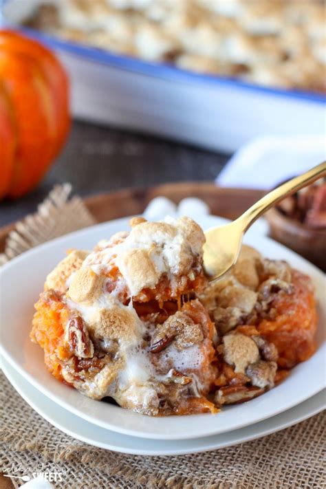 Sweet Potato Casserole With Marshmallow Topping