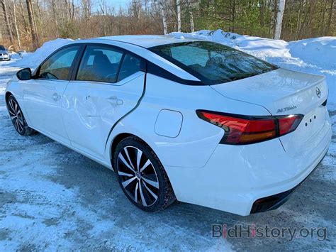 Report 1n4bl4cv7kc129584 Nissan Altima 2019 White Gas Price And