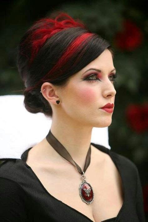 8 Goth Haircuts And Styles Gothic Life Gothic Women Gothic